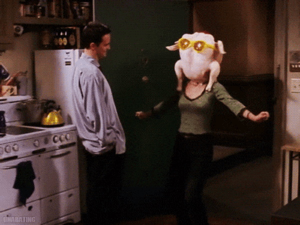 9 Things That Happen On Thanksgiving With A Big Family