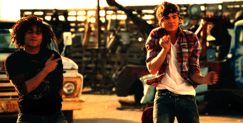 21 Thoughts that Go Through Your Head during Lip Sync/Stroll Off Practice