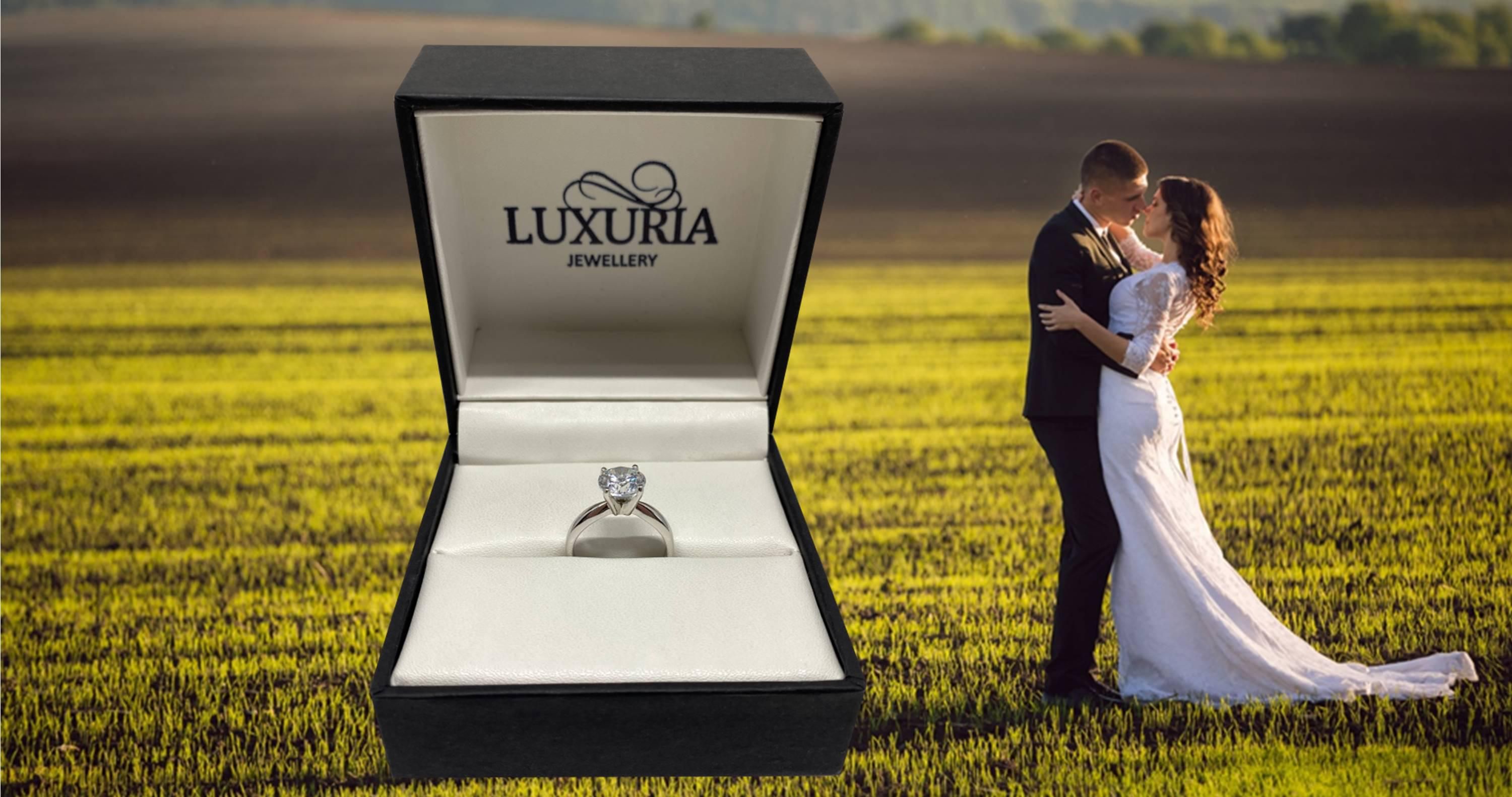 Things to Consider While Choosing Luxuria Diamonds