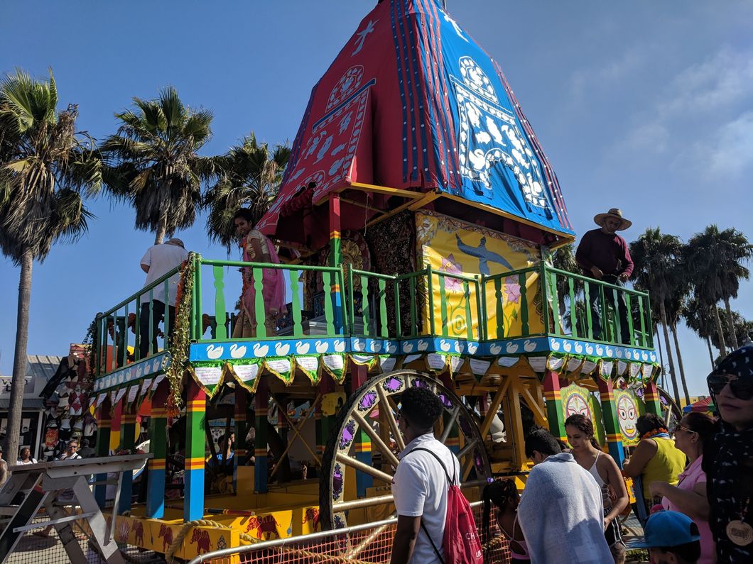I Went To The Venice Beach Festival Of Chariots And Learned More About My Culture