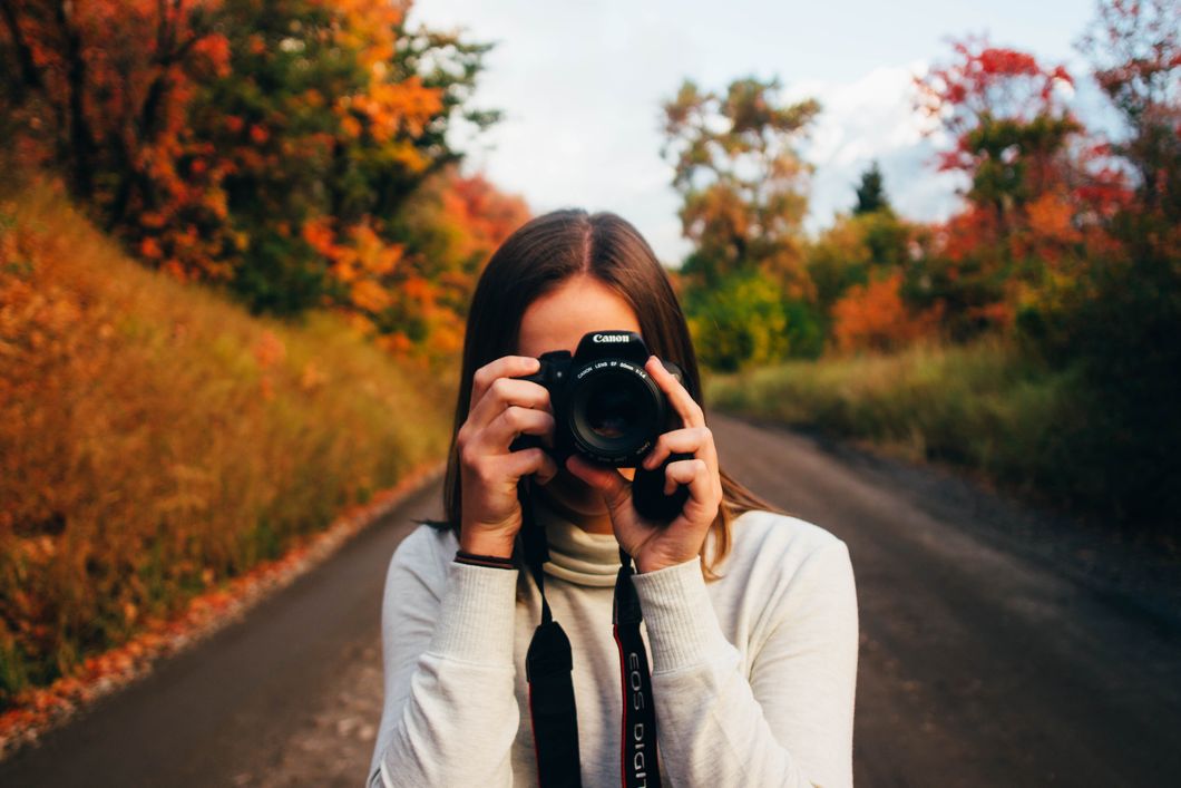 Don't Hate On Friends Who Take Photos — They're Making Memories