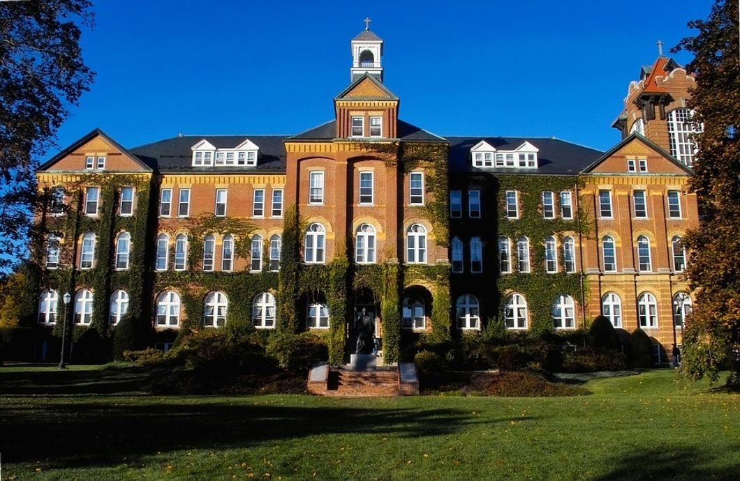 5 Reasons You Need To Attend College