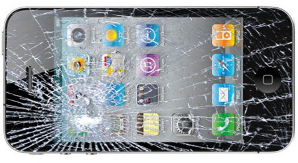 The 26 Thoughts You Have When You Break Your iPhone