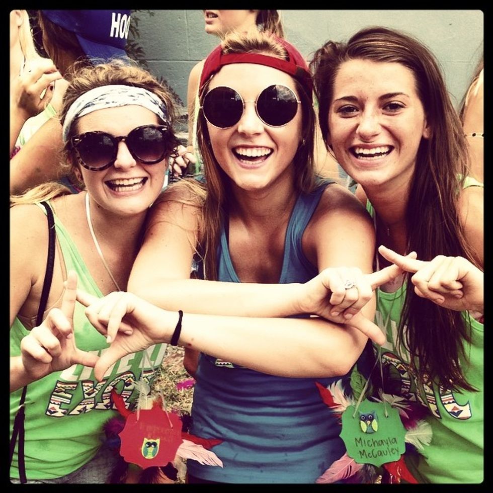 29 Thoughts Every New Member Has On Bid Day