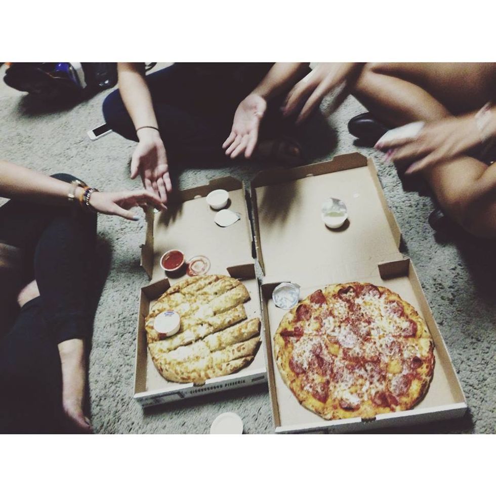 Pizza Crust & Sorority Rush: Why They Are the Same Thing