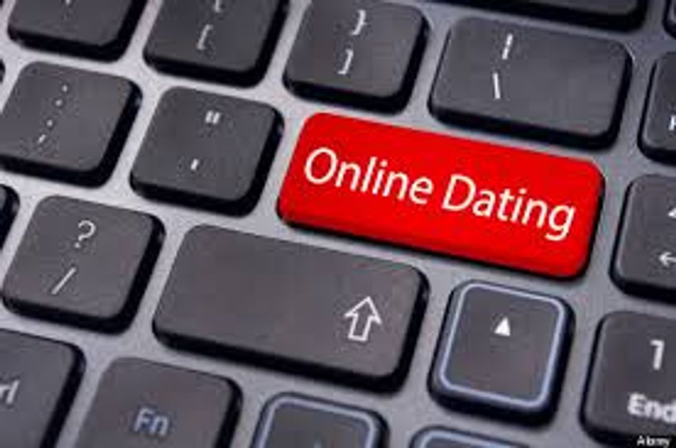 The The Pros And Cons Of Online Dating