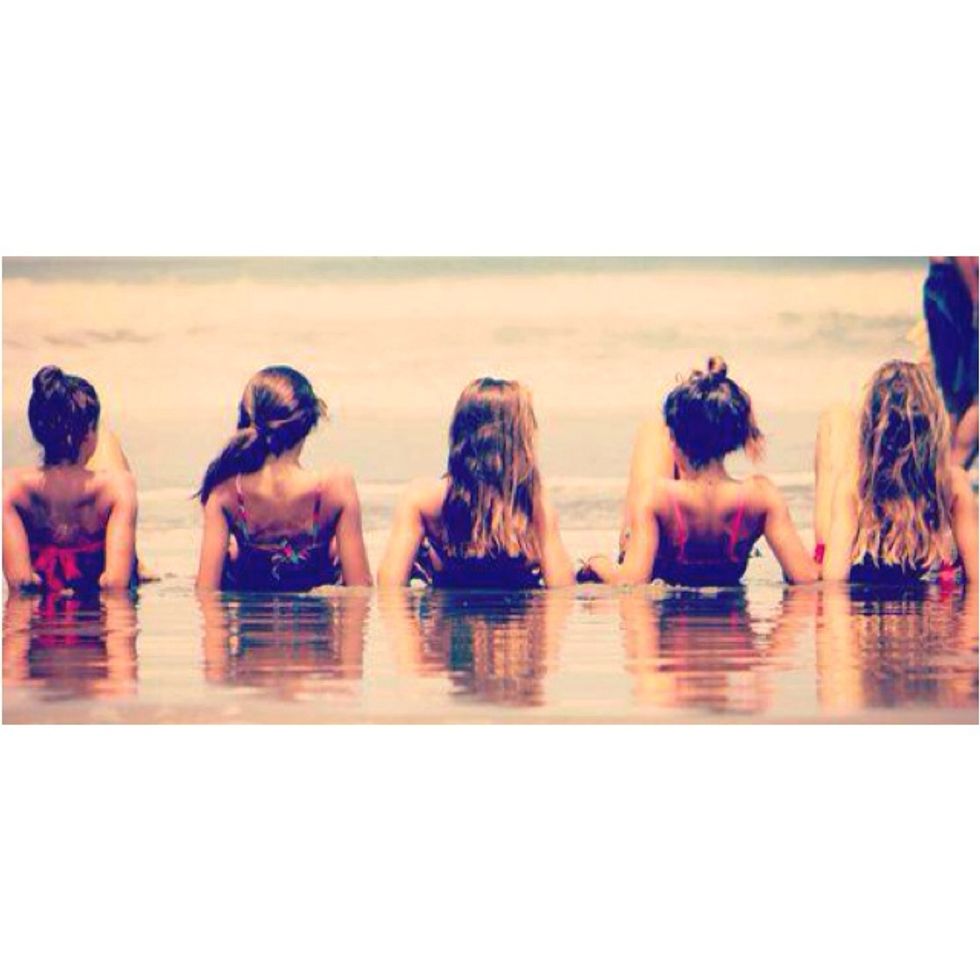 10 Types of Friends Everyone Should Have in Their Lives