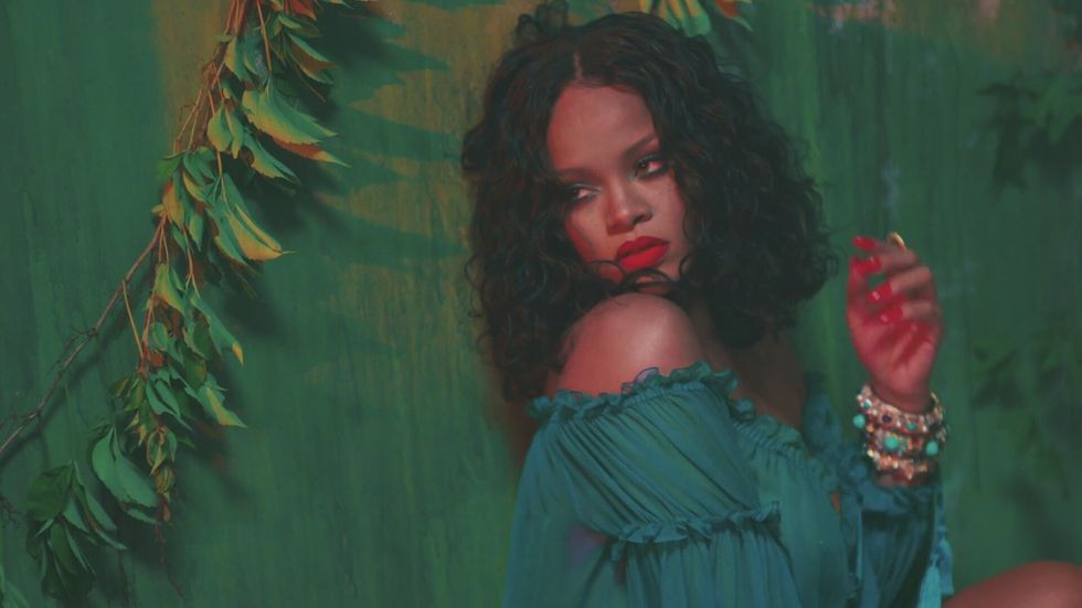A Week As Told By Rihanna
