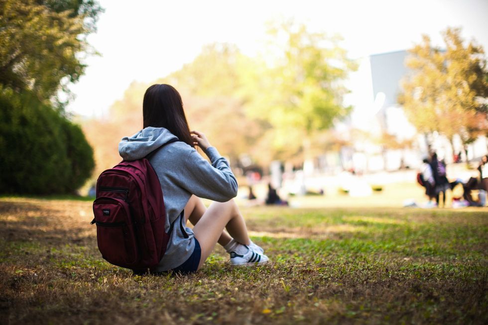 6 Backpack Essentials Every College Student Needs For Day 1