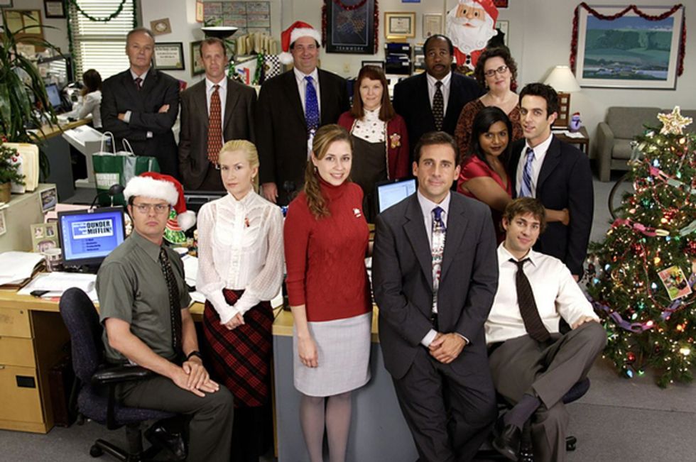 17 Characters From "The Office" As Your Friends Group