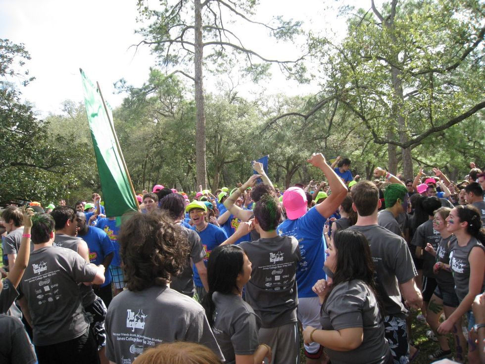 Cheer Battle: University Tradition Snubbed