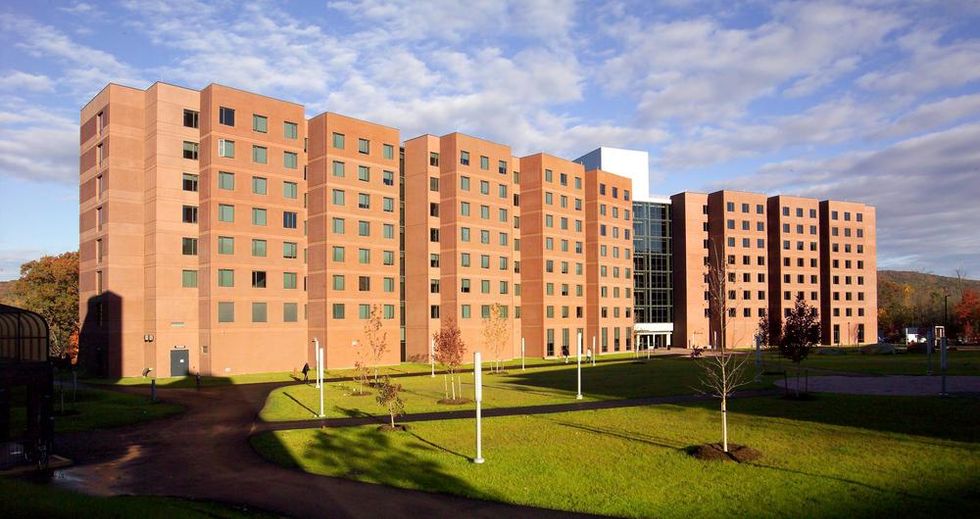 Do the Benefits Of Living On Campus Outweigh The Costs?