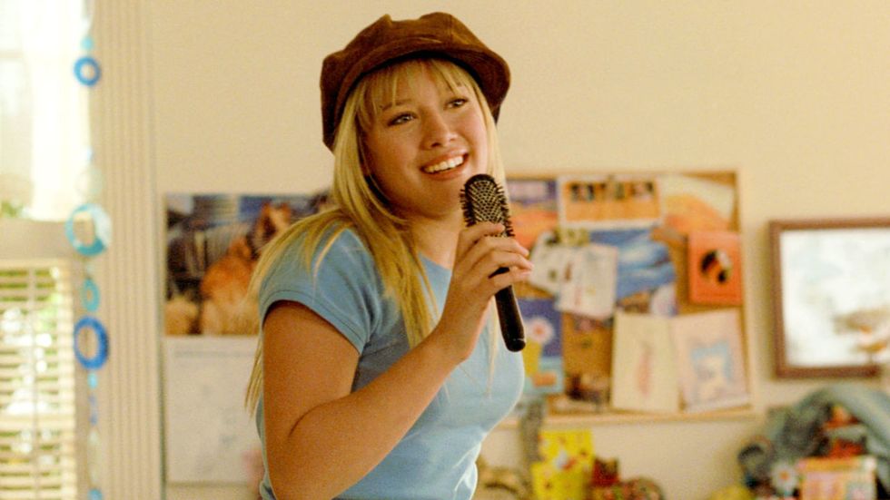 Packing For College, As Told By Your Early-2000s Throwback Playlist
