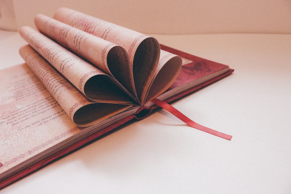 5 Signs You Need To Start Journaling