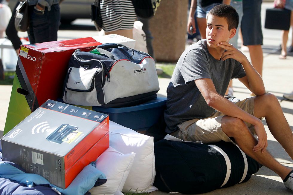 Six Thoughts Every College Freshman Has Before Move-in Day