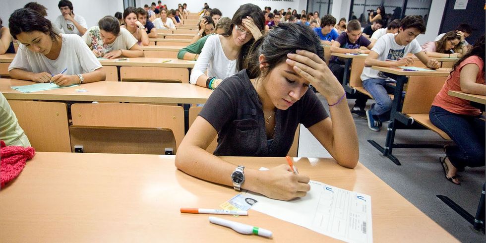 Don't Get Caught Up On All The Little Things In College