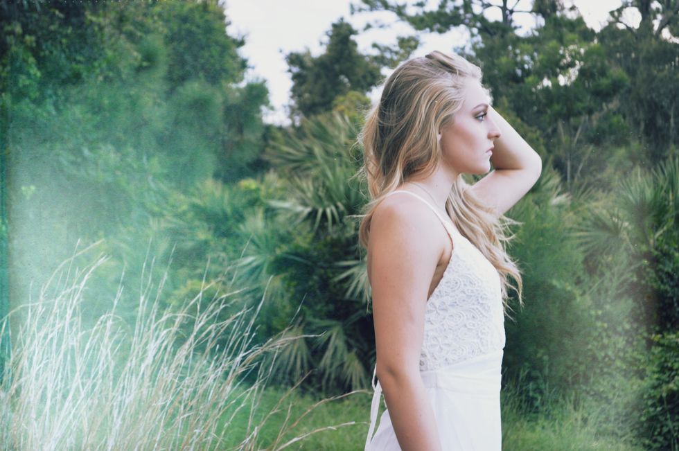 How To Get Quality Senior Pictures On A Budget