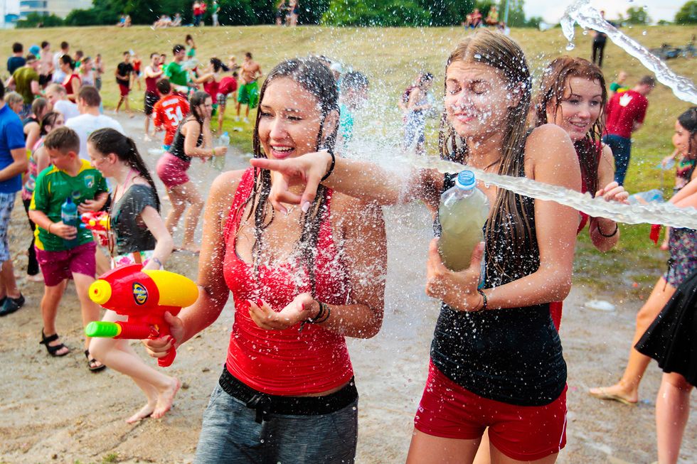 25 Inexpensive Summer Activities For Everyone