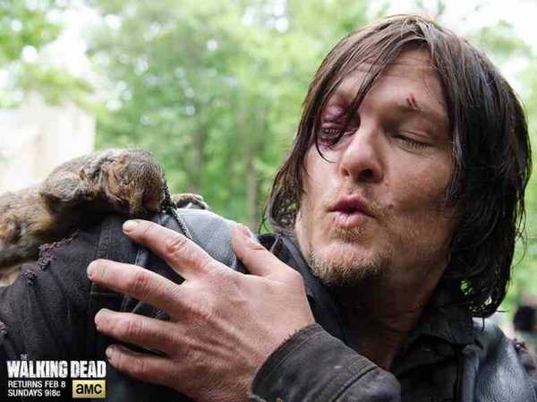 11 Memes That Explain The 'Walking Dead' Perfectly