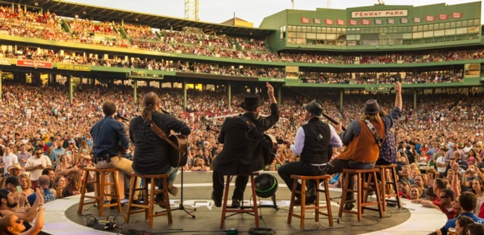 12 Lyrics To Prove That Zac Brown Band Is The Best