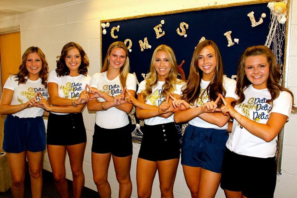 9 Ways You Know You're a Tri Delta