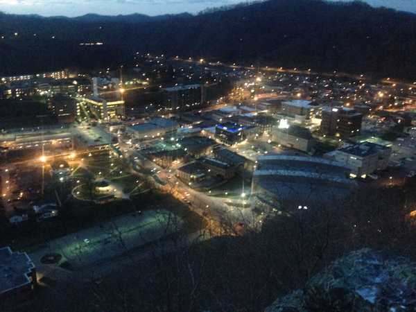 10 Signs You Go To College In The Same Small Town You Grew Up In
