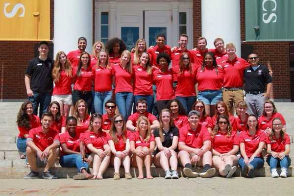 18 Signs You Were An Orientation Leader