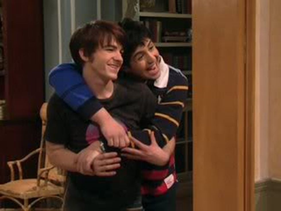 6 Reasons Why Drake And Josh Were Your Childhood Best Friends