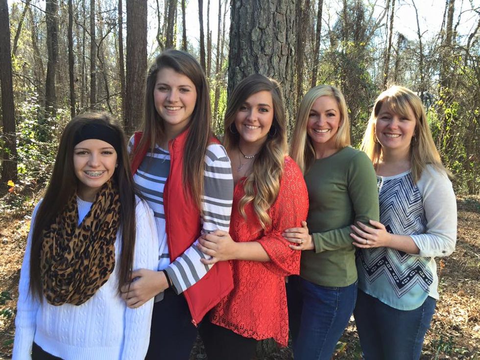 8 Perks Of Being The Big Sister