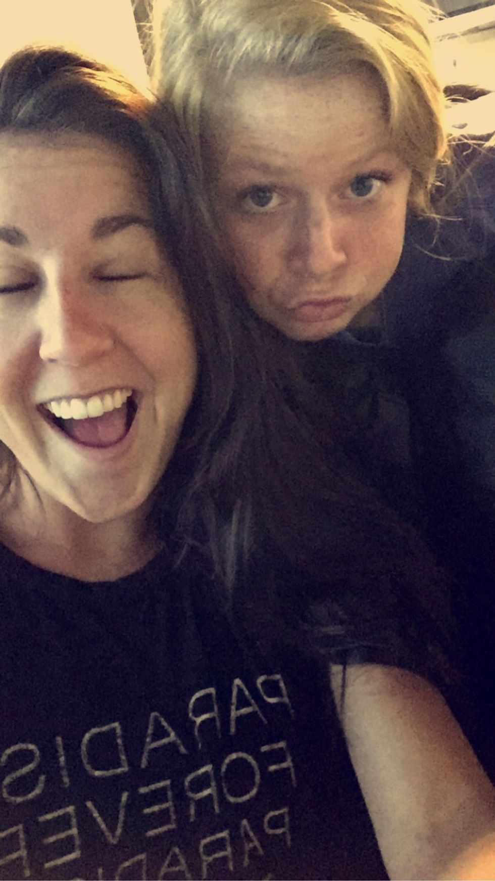 9 Reasons You Need A Best Friend Who Is Older Than You