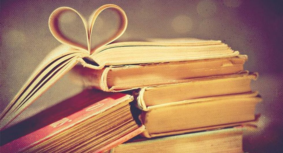 The 8 Best Things About Working in a Bookstore