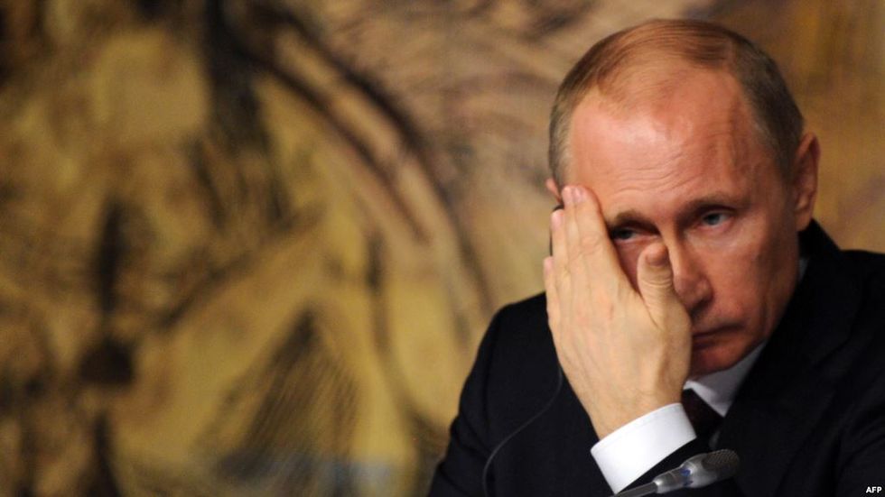Putin: The World's Weakest Strongman