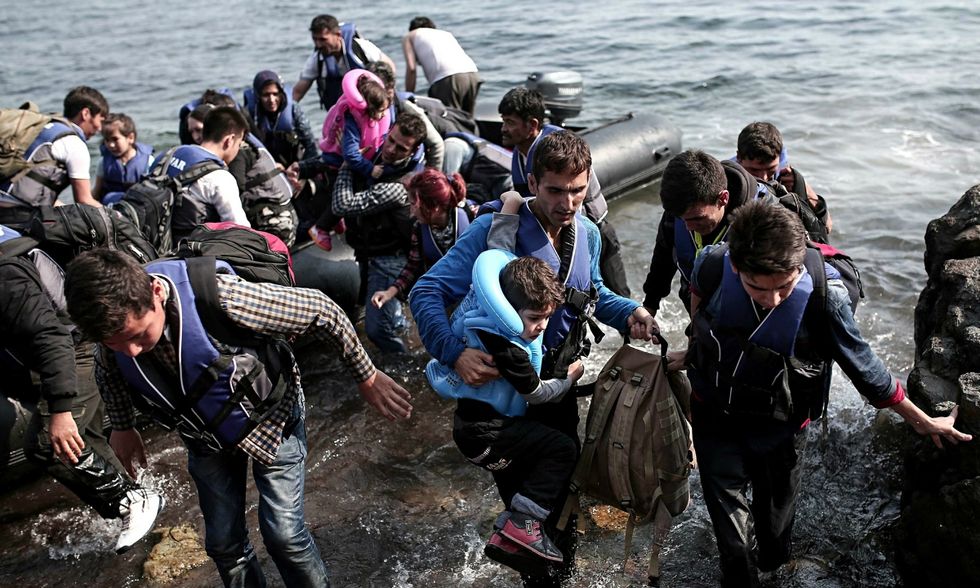Should Syrian Refugees Be Allowed To Enter America?