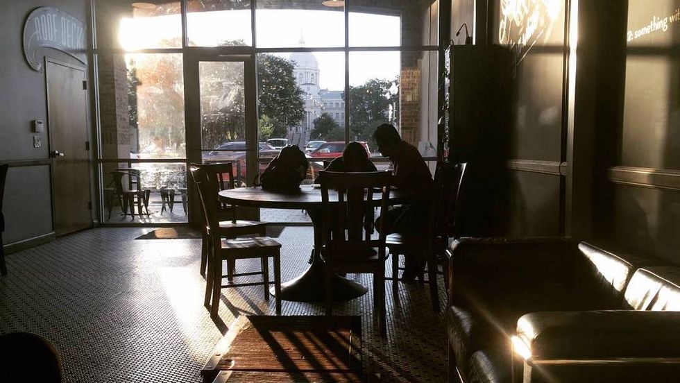 9 Date Destinations In Waco, TX That AREN'T Olive Garden