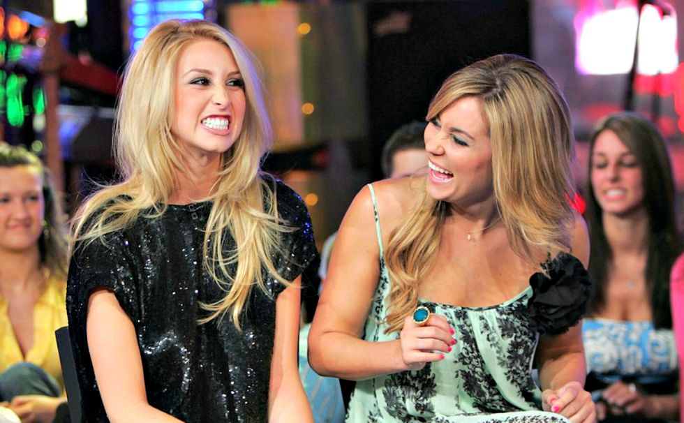 27 Stages Of Watching The Same Shows As Your Work BFFs