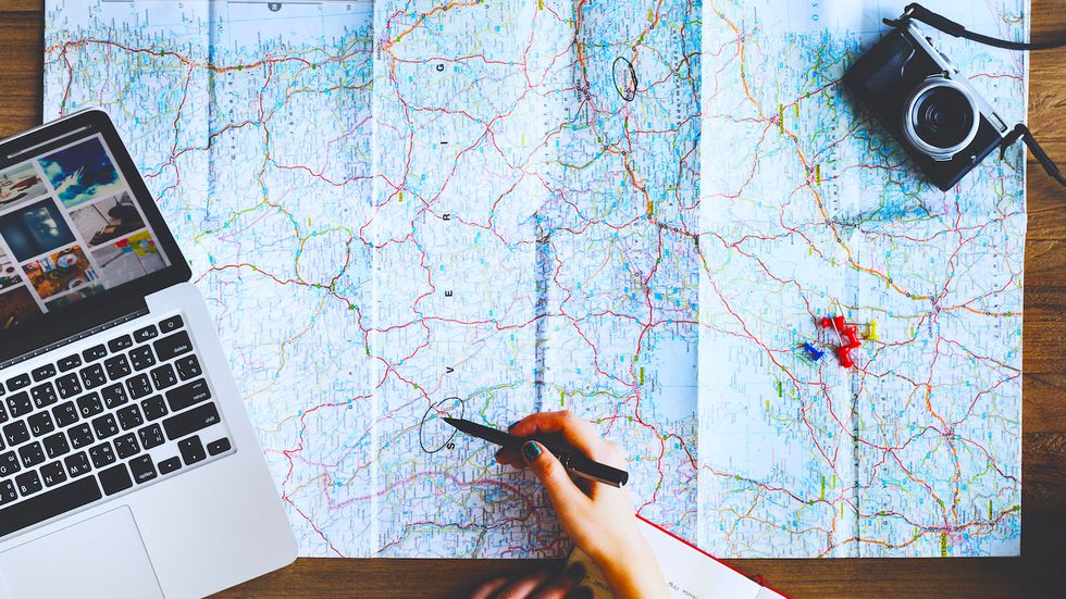 11 Road Trip Necessities You Don't Always Think Of Packing