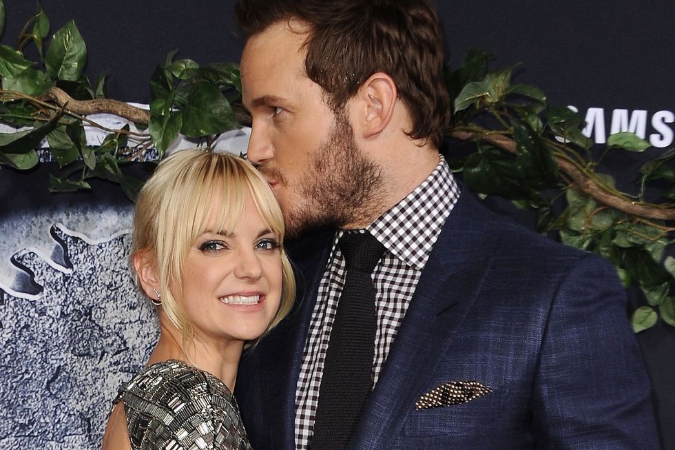 15 Celeb Couples That Prove Love Still Exists