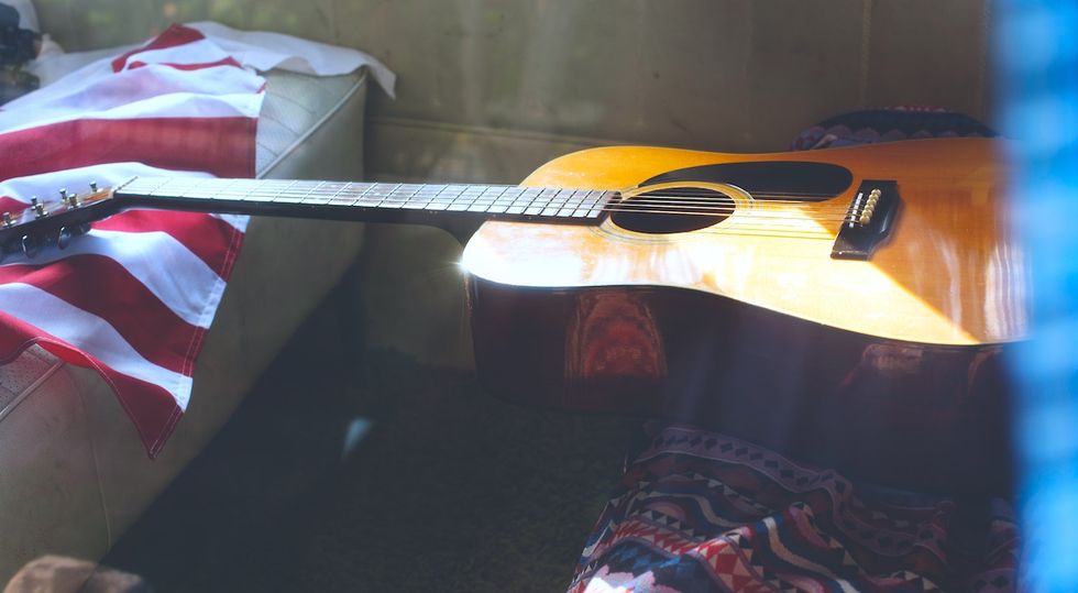 12 Country Lyrics EVERY College Girl Should Lean On