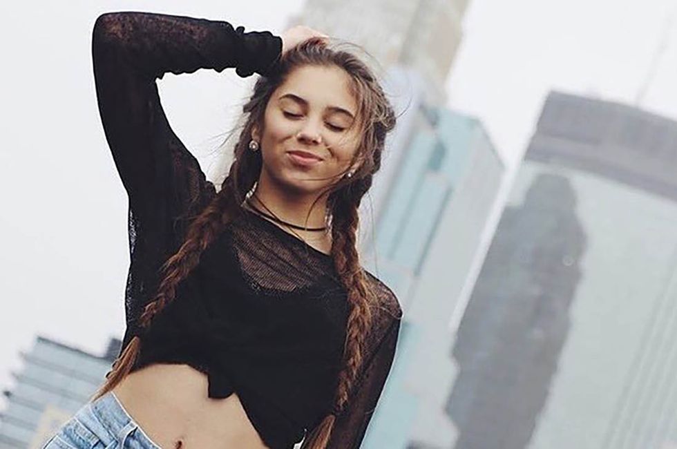 50 Signs You're The "Extra" Friend