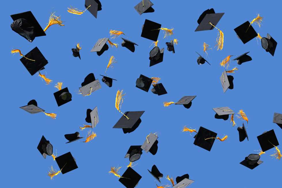 10 Things They Didn't Tell You Would Happen Once You Graduate College