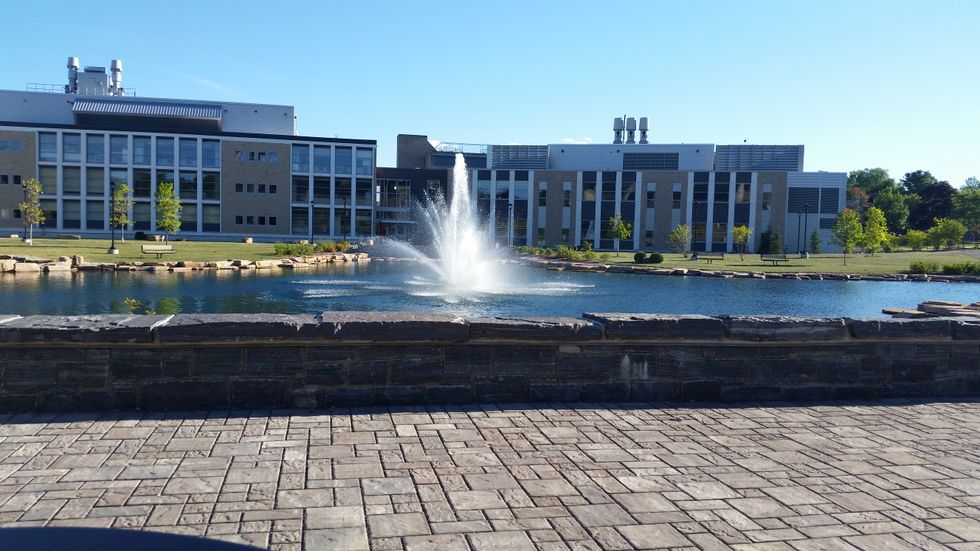 10 Fool-Proof Signs that You Are All To Ready To Head Back To Campus