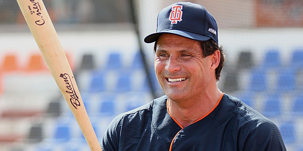 29 Insane Jose Canseco Tweets