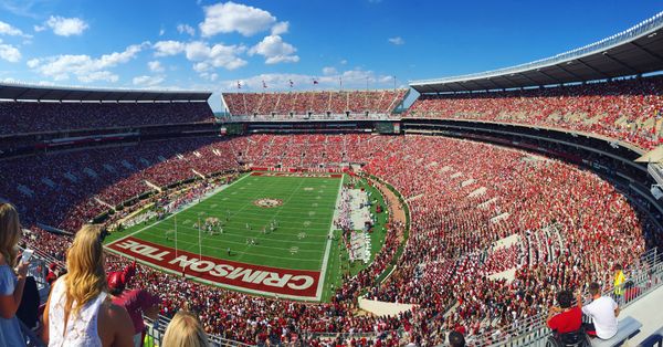 9 Thoughts Every College Kid Has Had Before 'Going Back'