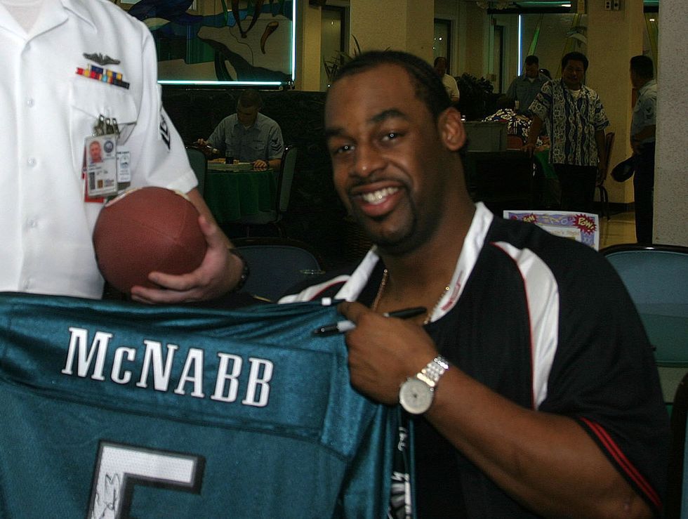 Why Is Donovan McNabb So Dang Good In This Game?