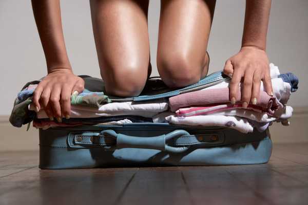 9 Stages Everyone Goes Through While Packing