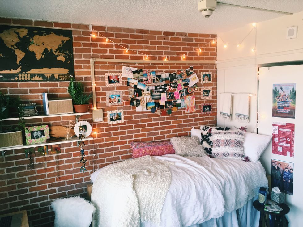 25 Must-Have Dorm Room Accessories