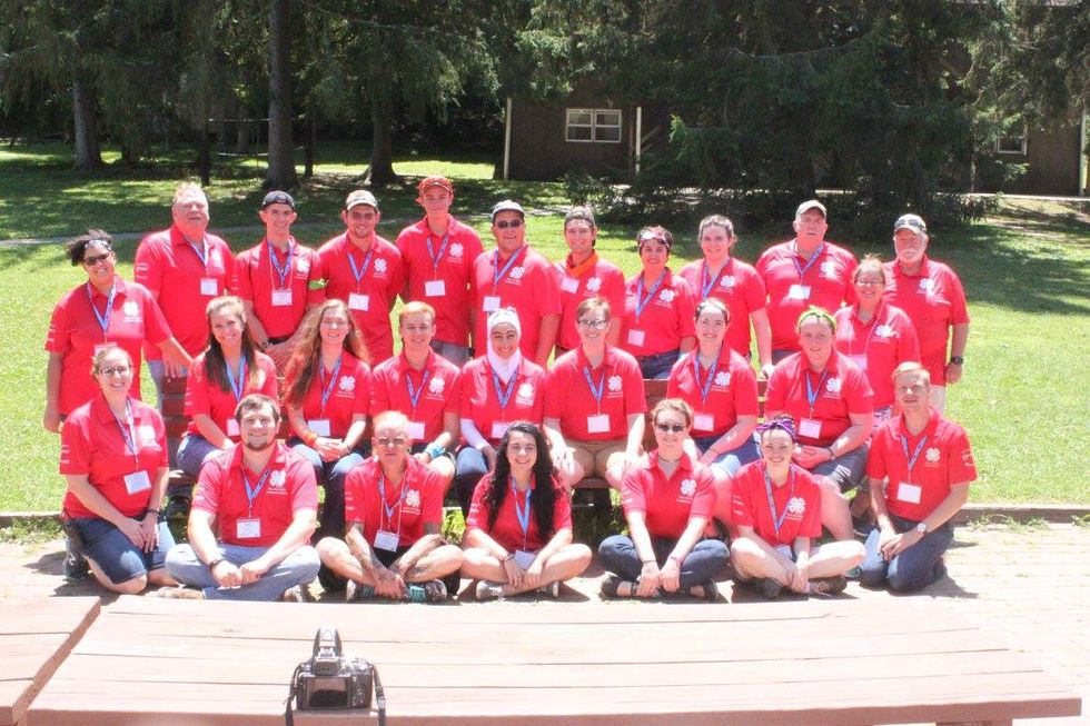 20 Thoughts Counselors Have After Camp