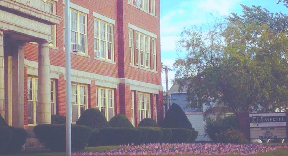 11 Unmistakable Signs You Went To A Christian School