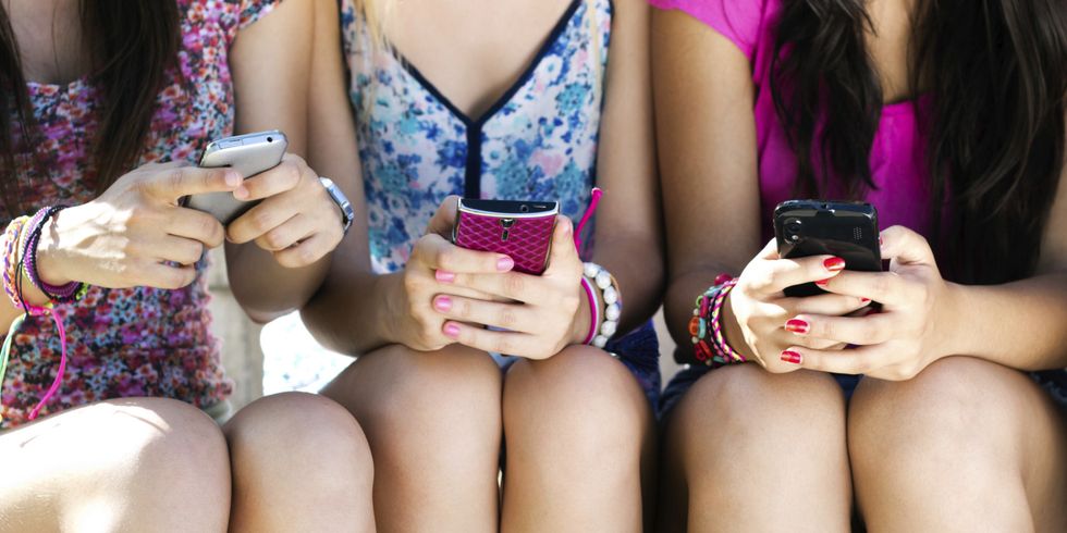 25 Types Of People You'll Encounter In A Group Message