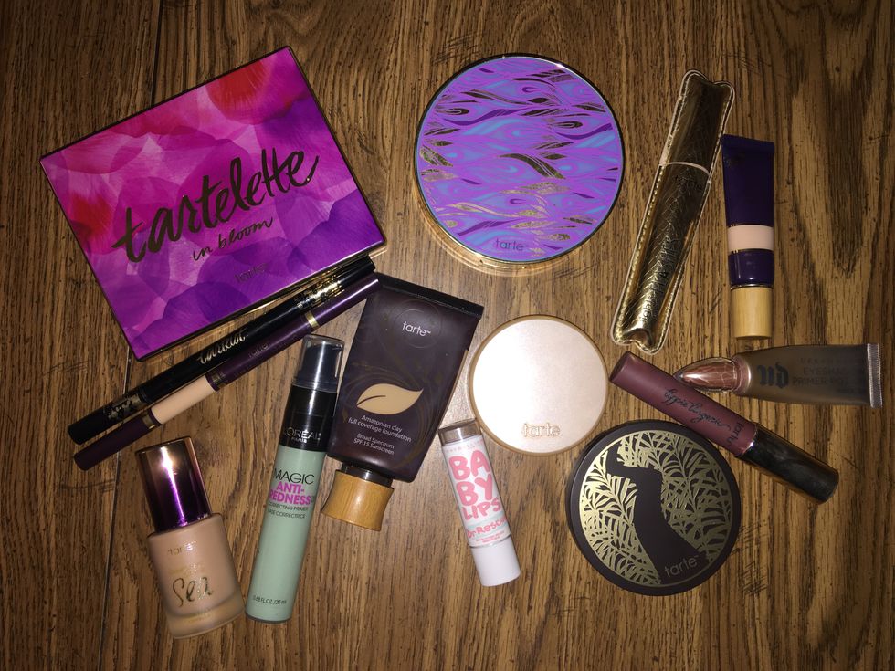 15 Things Only Makeup Addicts Understand